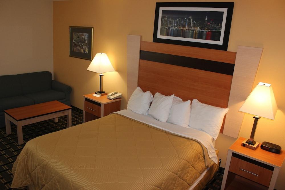 Baymont By Wyndham North Dartmouth Fall River Exterior photo